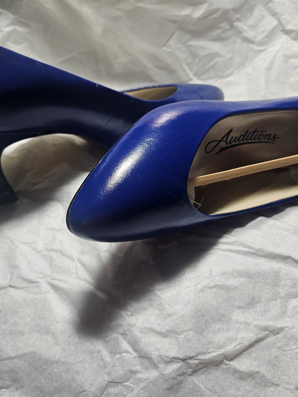 Auditions Blue Pointed Toe Mid-Heel Pumps